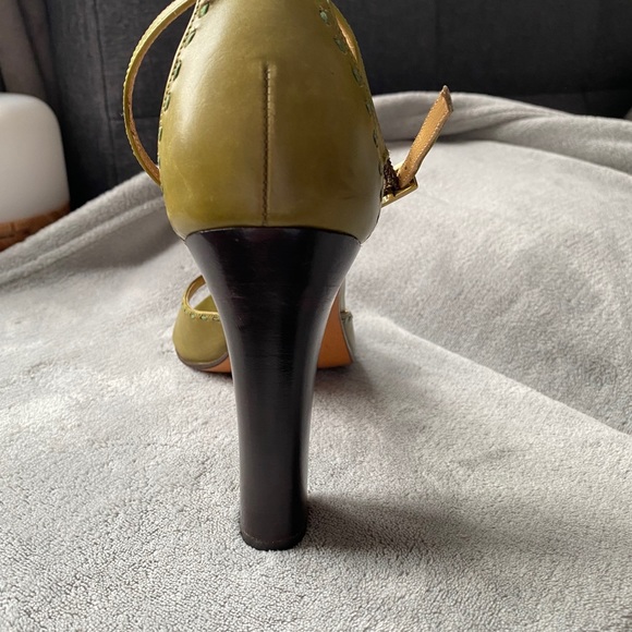 GUCCI shoes in size 38 - Picture 5 of 7